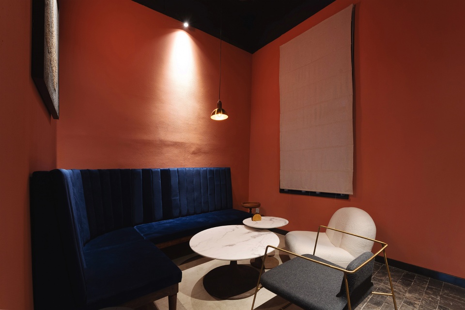 hui whisky cocktail bar china by zen in architects