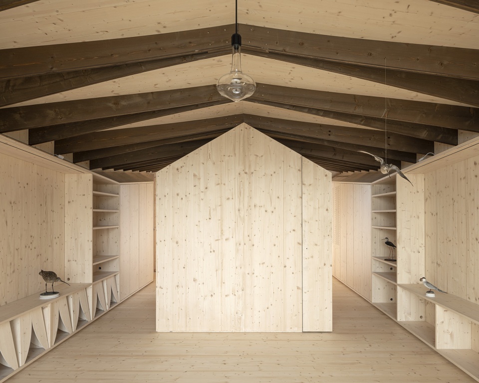 la maison de lile aux oiseaux by localarchitecture