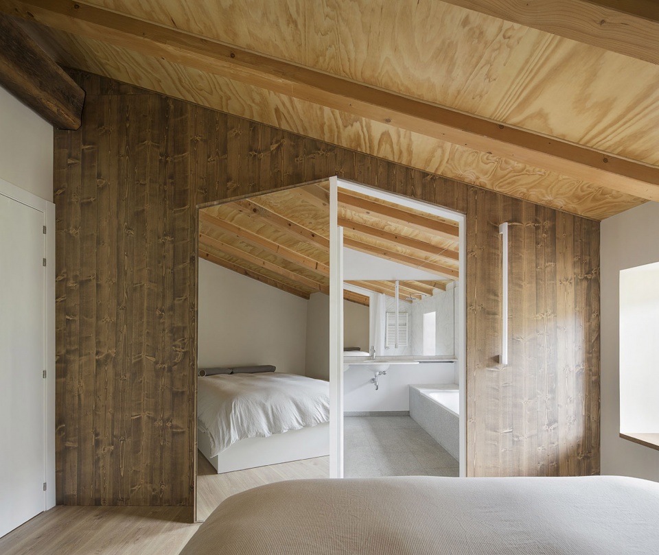 Masia de Can Perpinya by Arame Studio