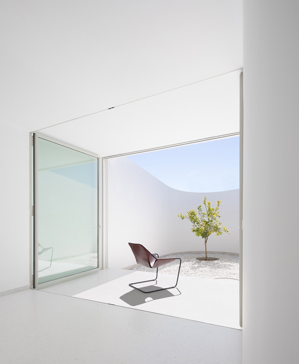 KHI House by Lassa Architects