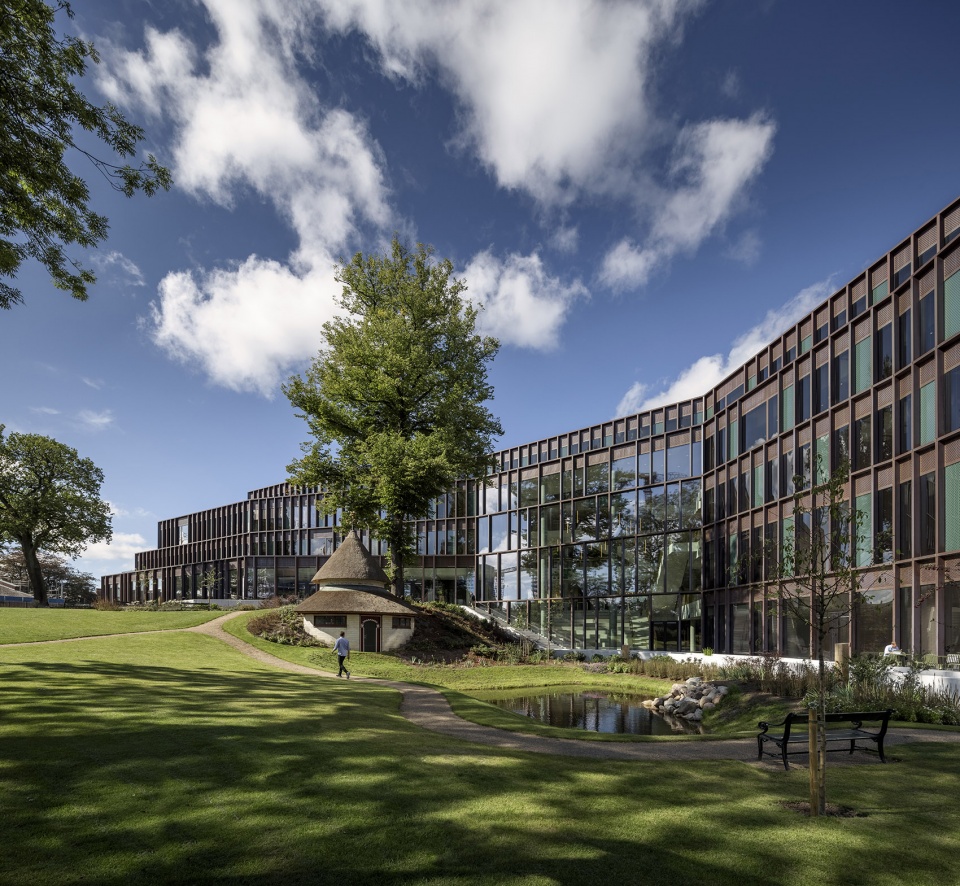 carlsberg central office by cf moller architects