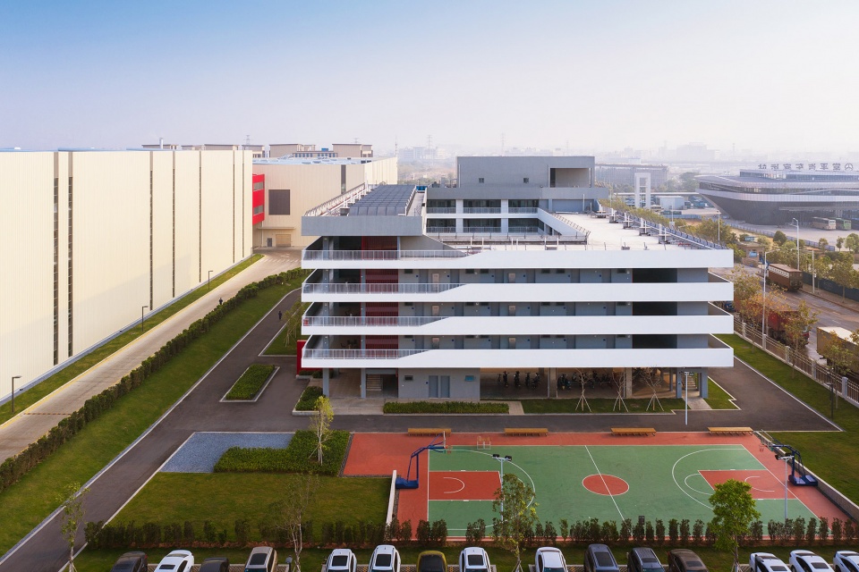 Vitasoy Food and Beverage Production Center ZZT Industrial Buildings