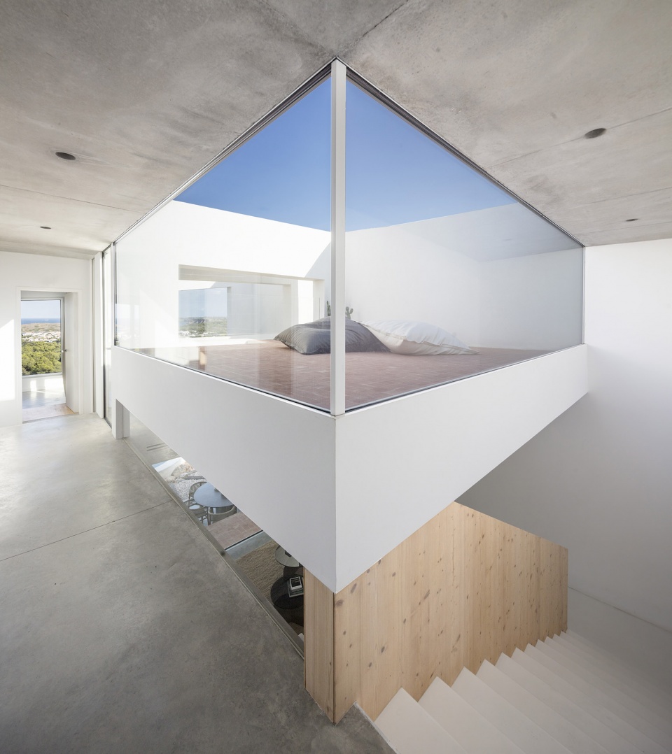 CURVED HOUSE by NOMO STUDIO