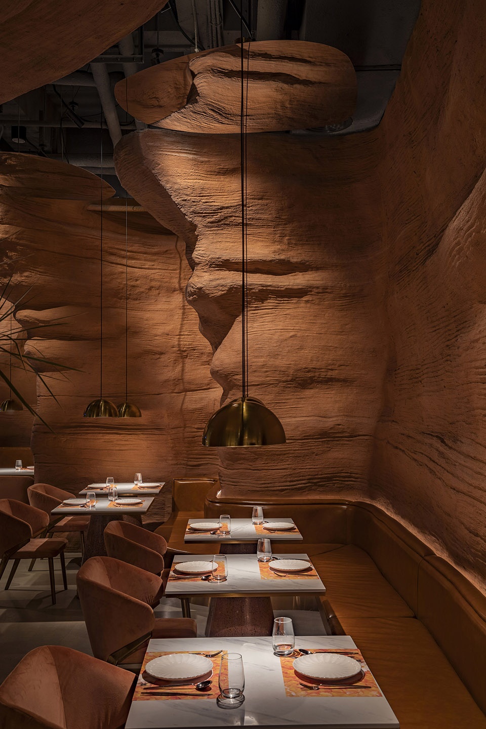 met petal restaurant in shenzhen china by linkchance architects