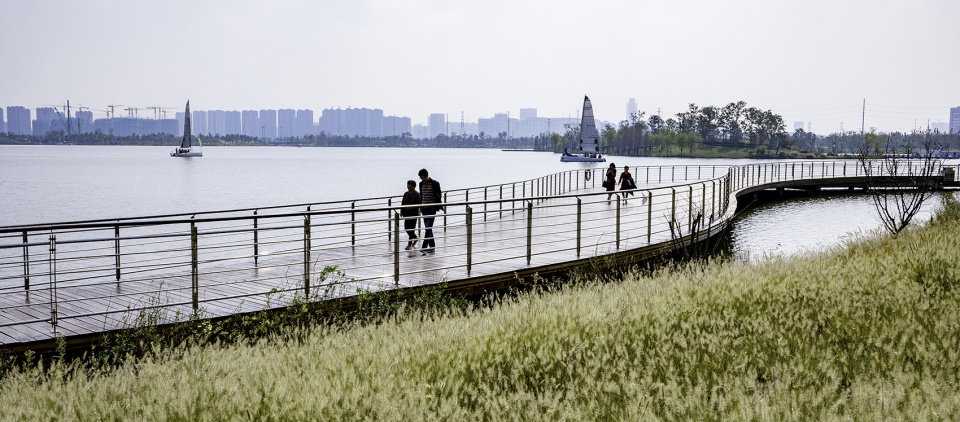 zi lang park china by aecom