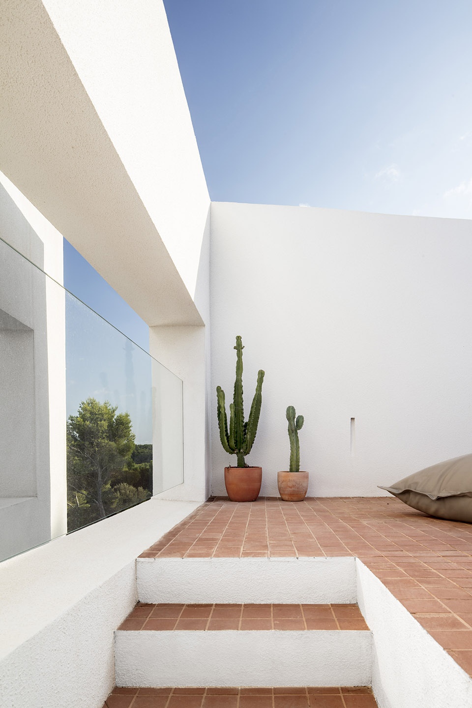 CURVED HOUSE by NOMO STUDIO