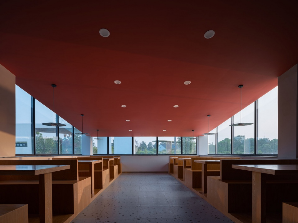 Organic Restaurant in Shimen Town China by ALL Studio