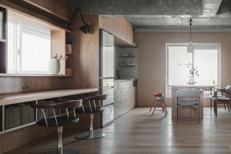 ichijo toma by kooo architects