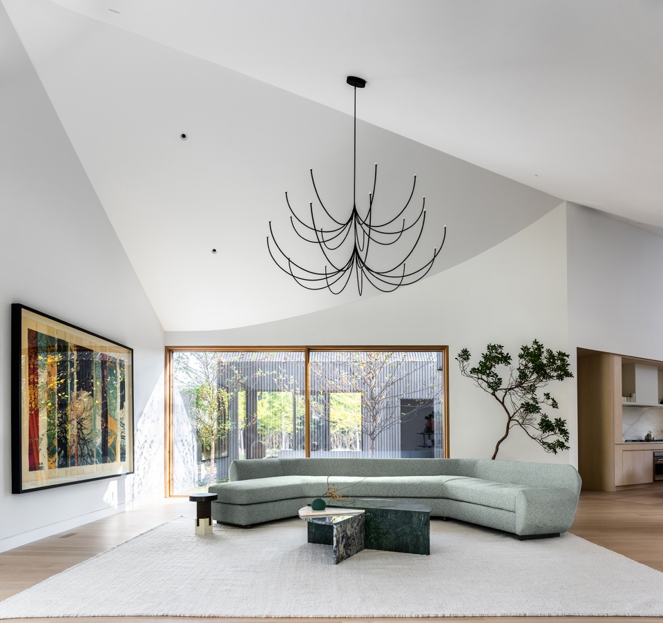 six square house by young projects