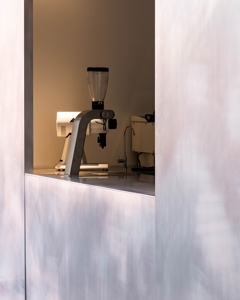 monoha shop cafe and gallery by creative studio unravel
