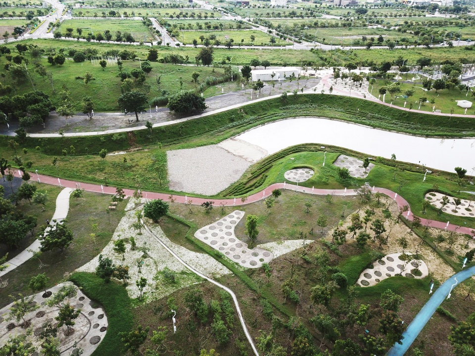 phase shifts park by mosbach paysagistes