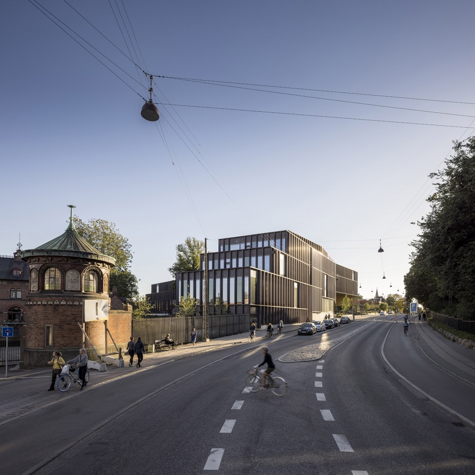 carlsberg central office by cf moller architects