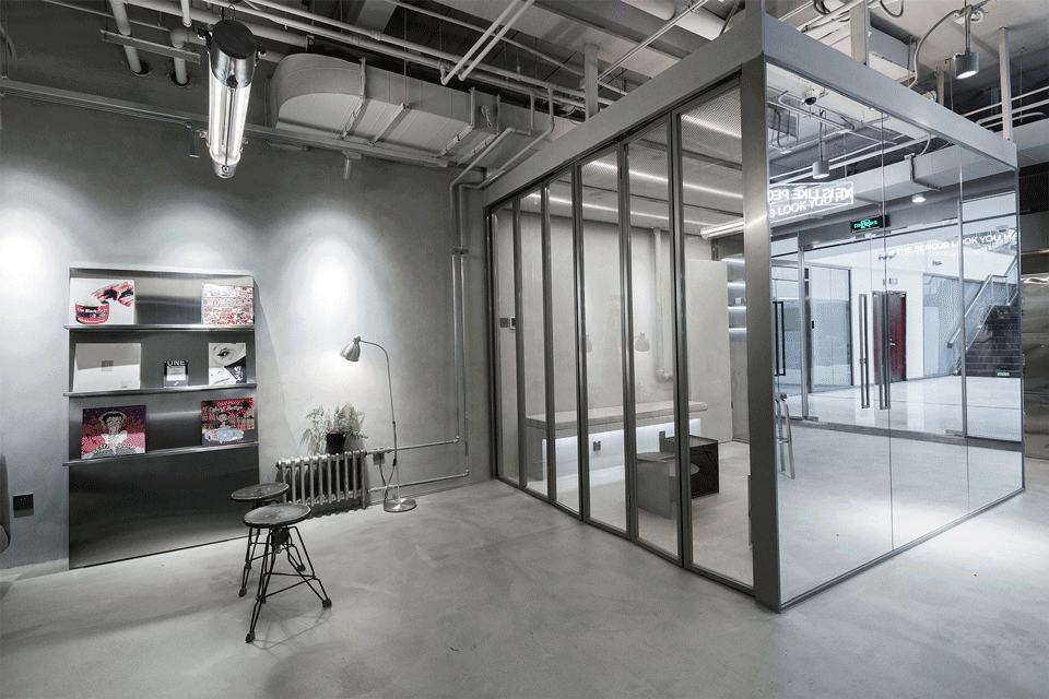 lpi广告工作室办公空间北京里外工作室