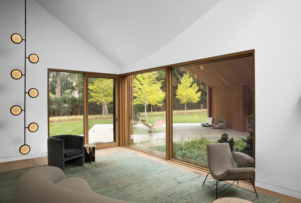 six square house by young projects