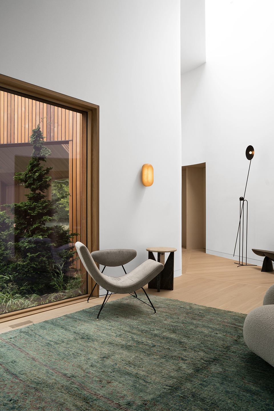 six square house by young projects
