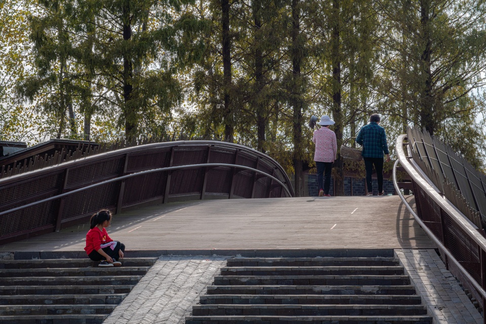 Public space regeneration at the entrance of Lixiang Village by ATA