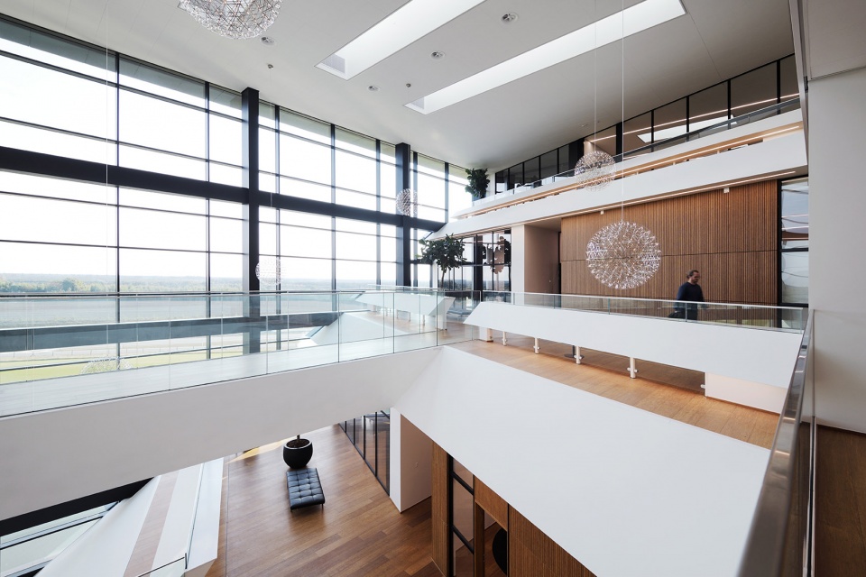 new headquarters and logistics centre for mascot international by cf moller architects
