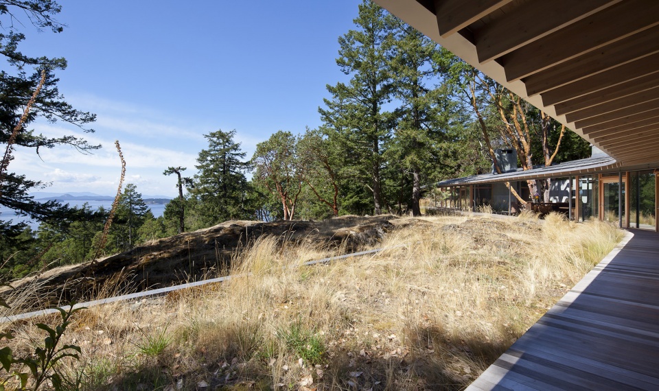Suncrest Heliotrope Architects