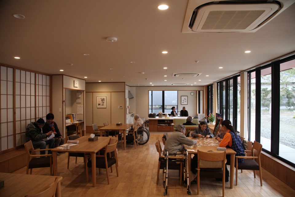 under 35 zuo long
