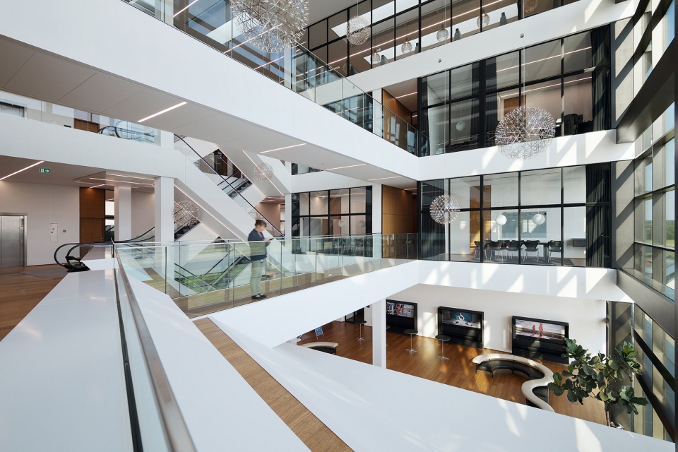 new headquarters and logistics centre for mascot international by cf moller architects