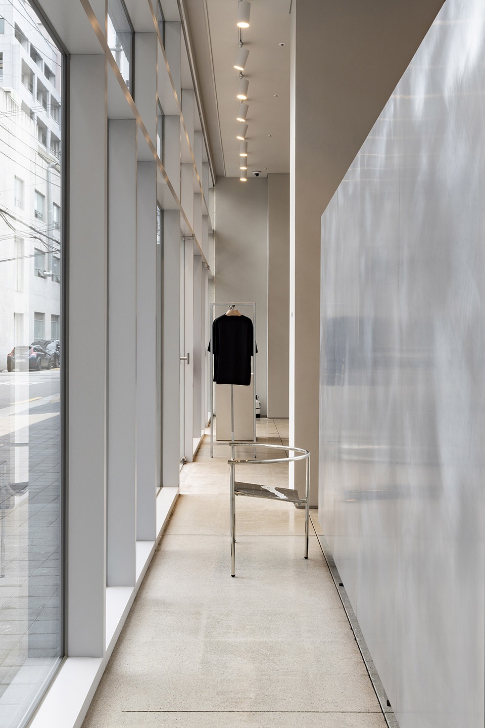 monoha shop cafe and gallery by creative studio unravel