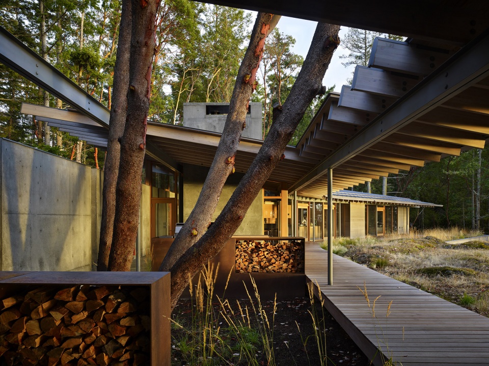 Suncrest Heliotrope Architects