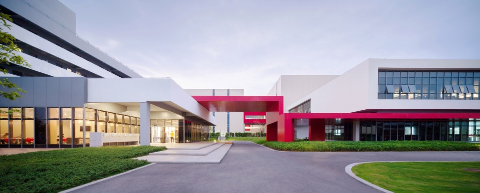 Vitasoy Food and Beverage Production Center ZZT Industrial Buildings