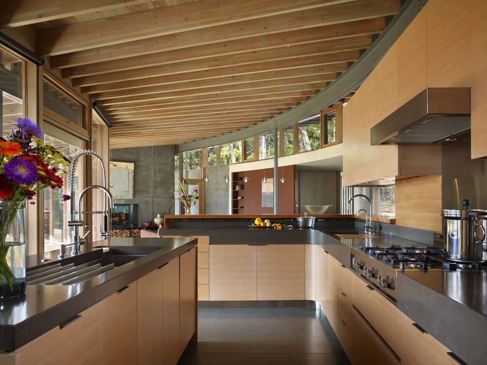 Suncrest Heliotrope Architects