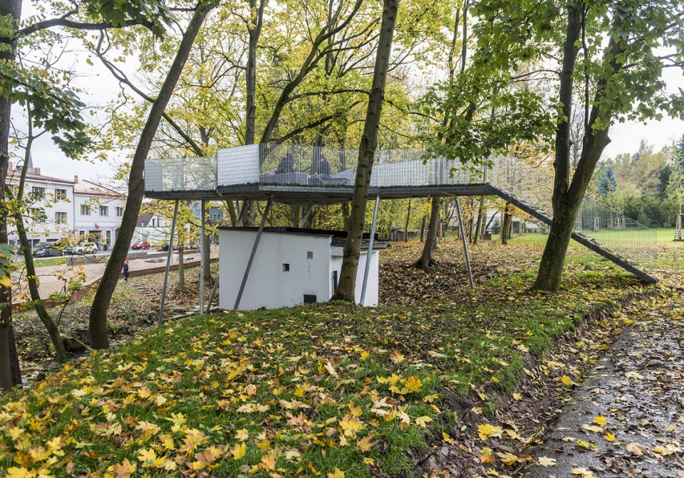 River Loucna Embankment Rusina Frei architekti