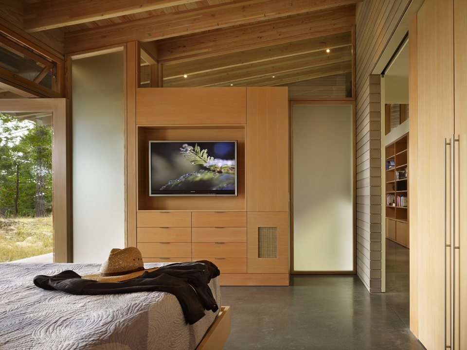 Suncrest Heliotrope Architects