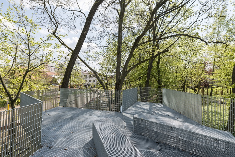 River Loucna Embankment Rusina Frei architekti