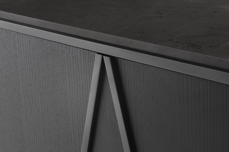 easel and wedge for minotti by nendo