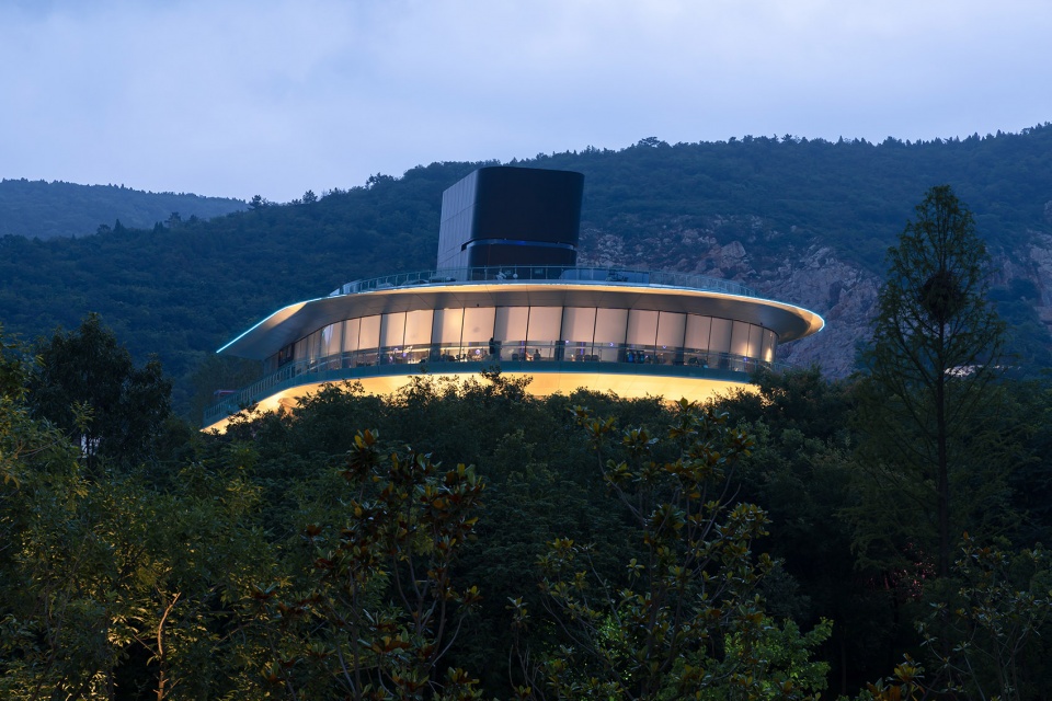 Tangshan Star Restaurant Meng Architects