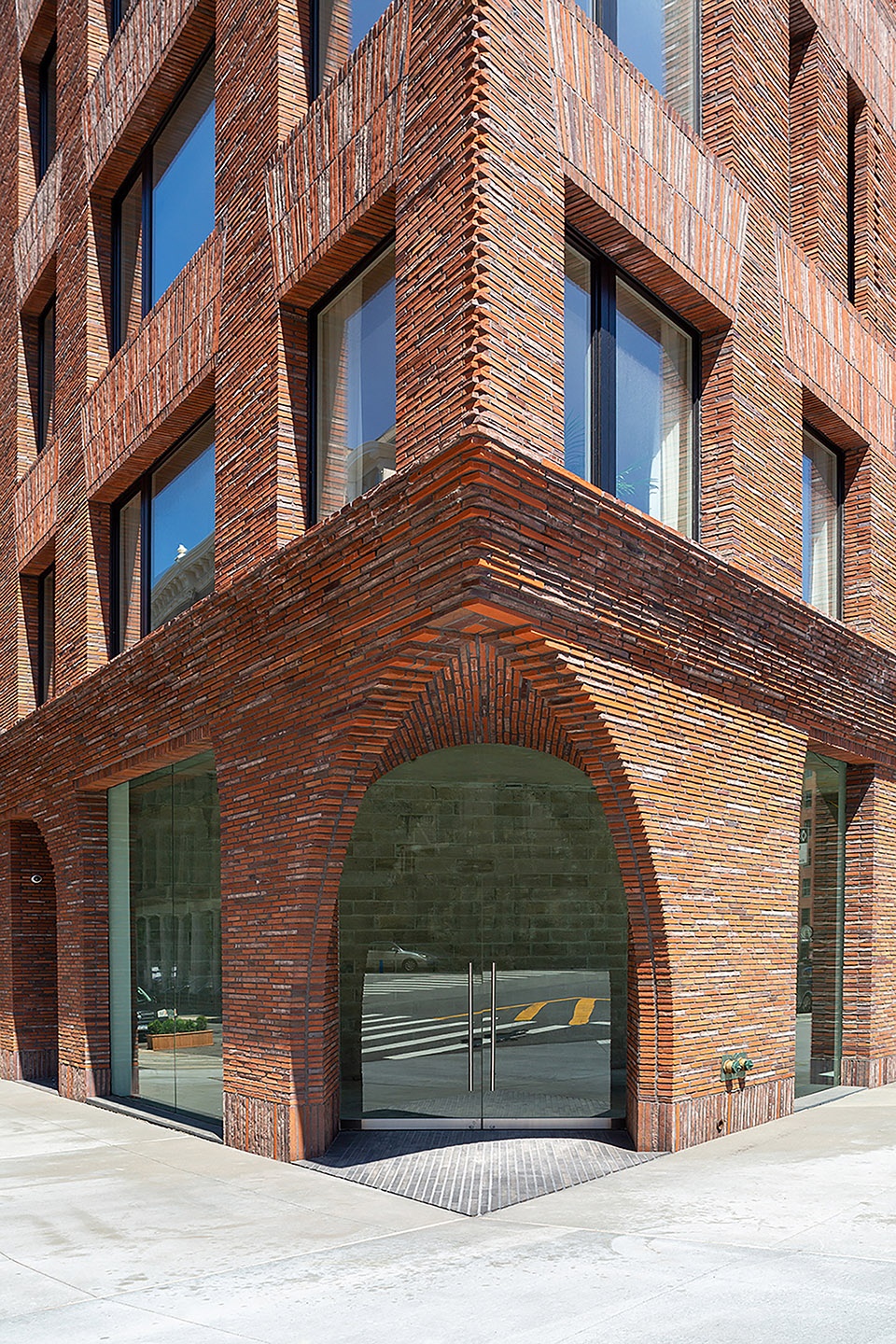 100 Franklin Palette Architecture