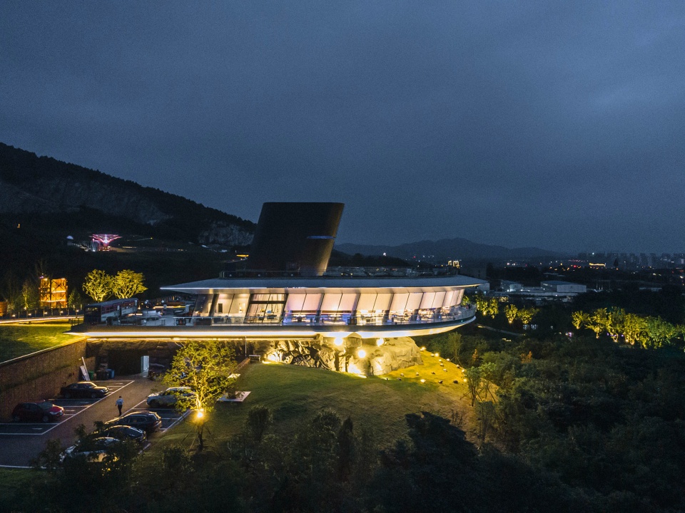 Tangshan Star Restaurant Meng Architects