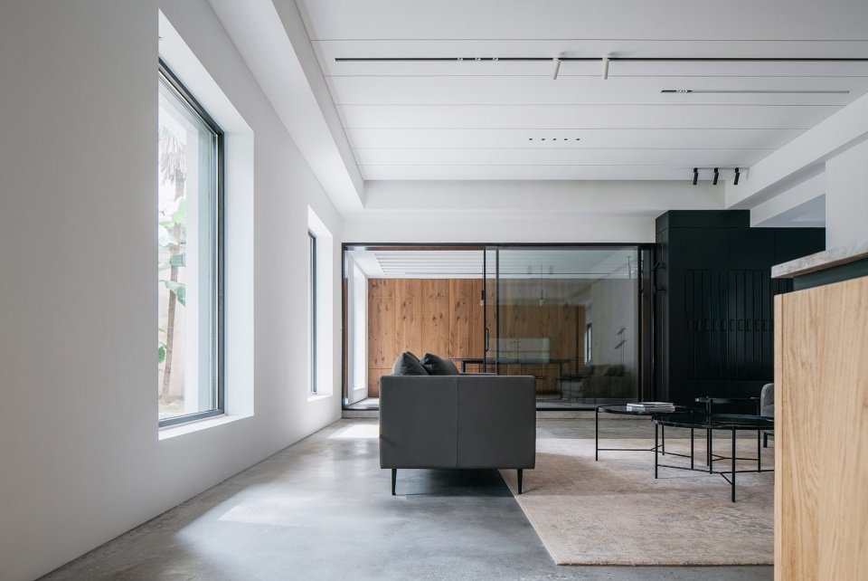 the belgian house shanghai by raams architecture studio