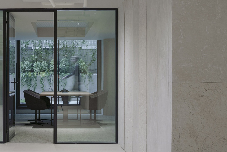 azora offices madrid by francesc rife studio