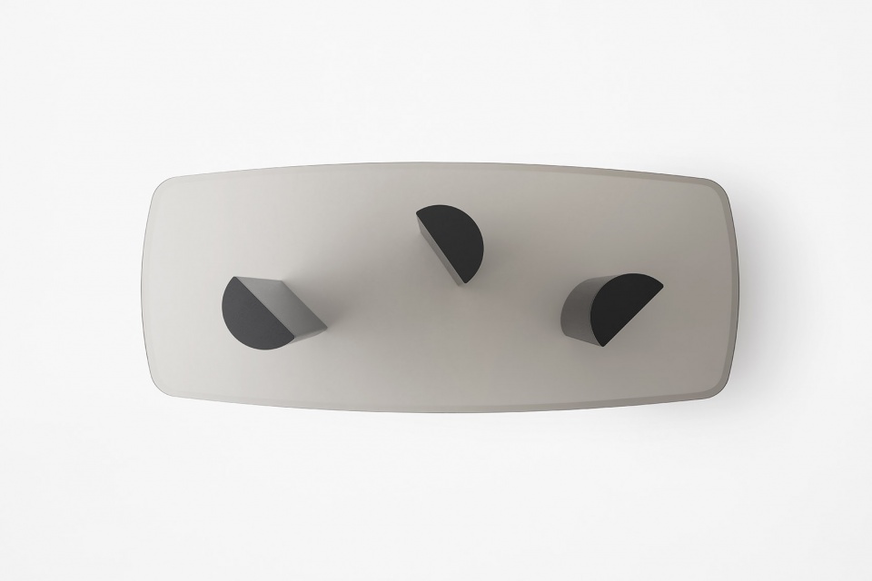 easel and wedge for minotti by nendo