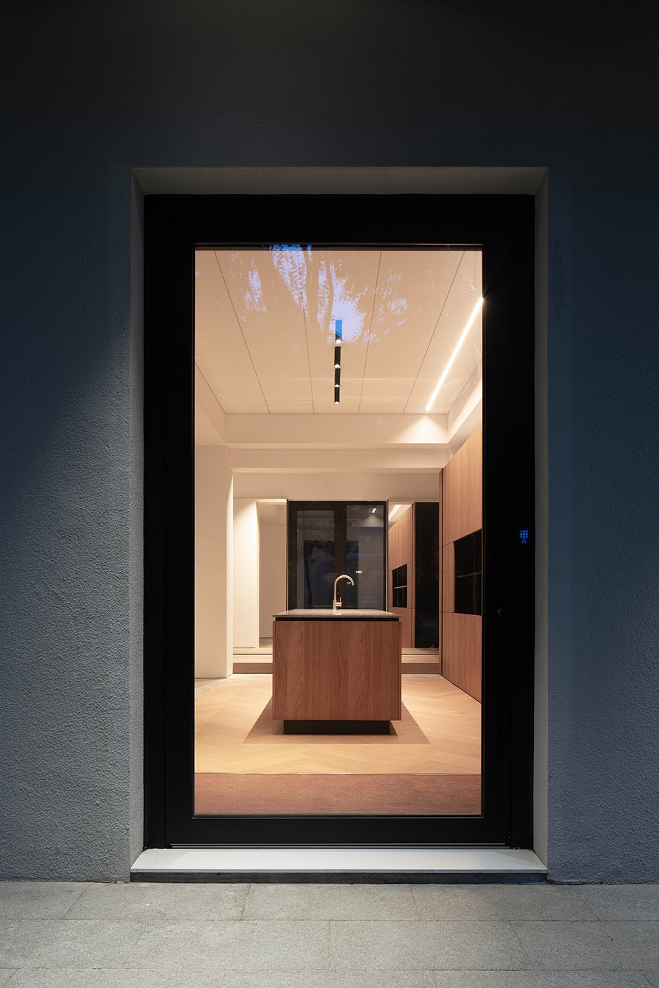 the belgian house shanghai by raams architecture studio