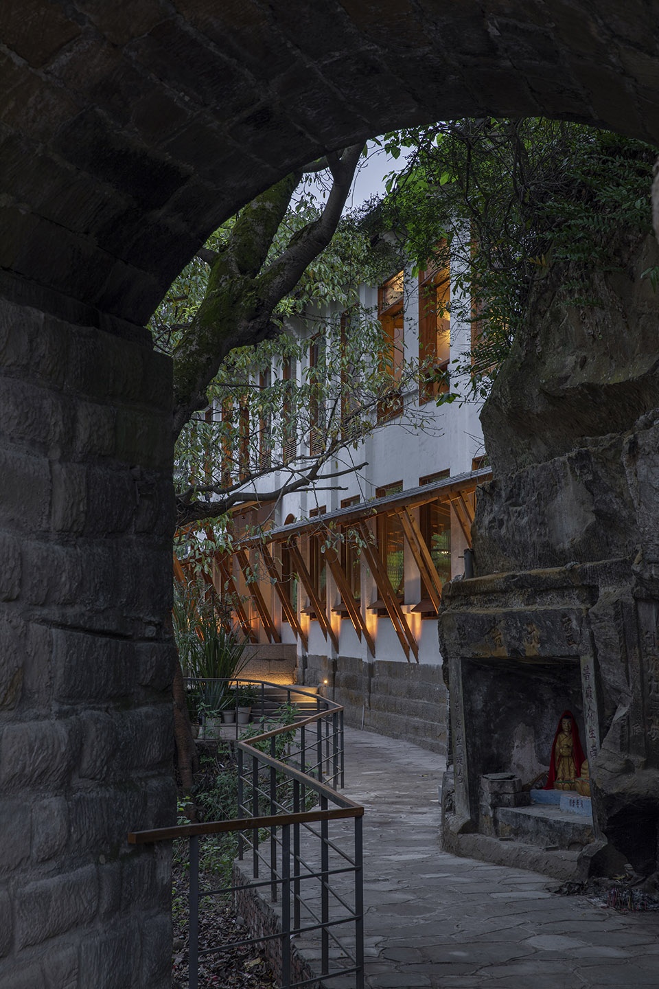 restoration of yuanmen primary school by atelier kai architects siloxdesign