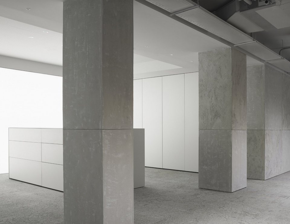 azora offices madrid by francesc rife studio