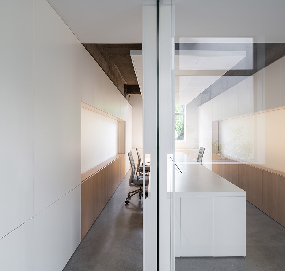 the belgian house shanghai by raams architecture studio