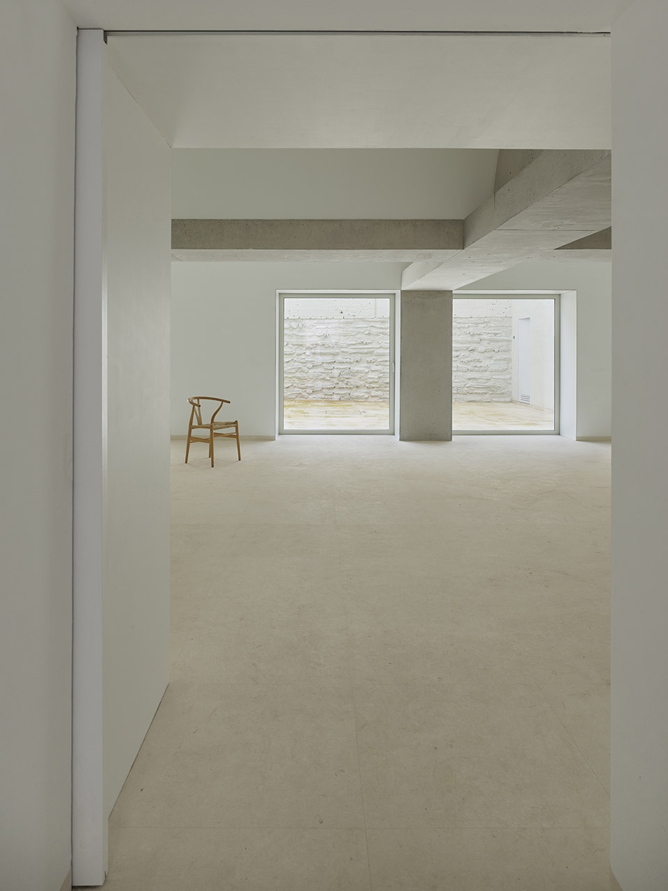 9 VAULT HOUSE by Jose Maria Sanchez Garcia