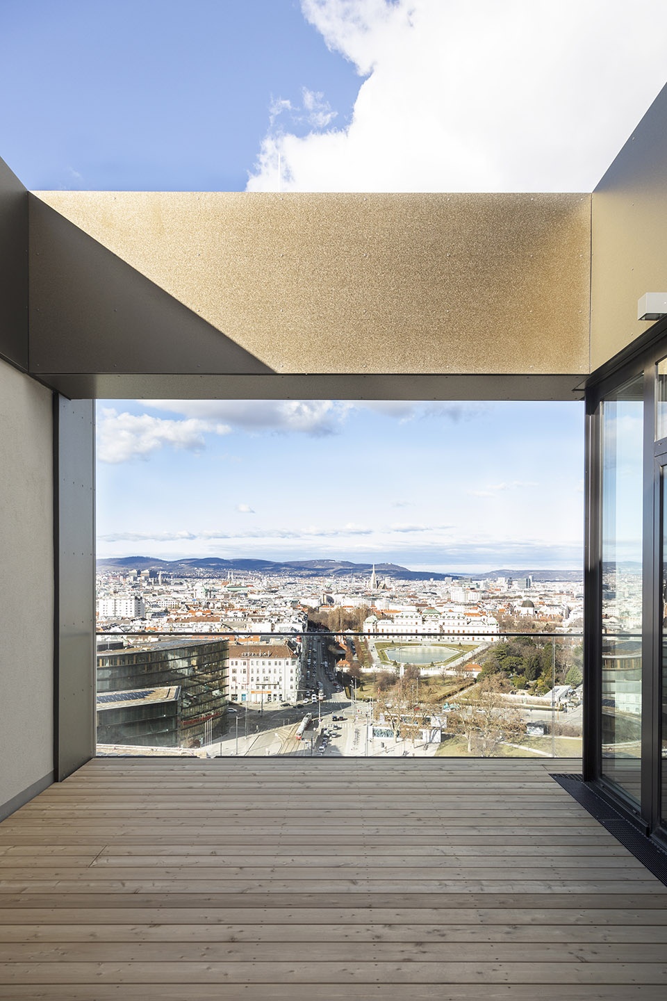 336 BEL MAIN RESIDENCES VIENNA by Delugan Meissl Associated Architects