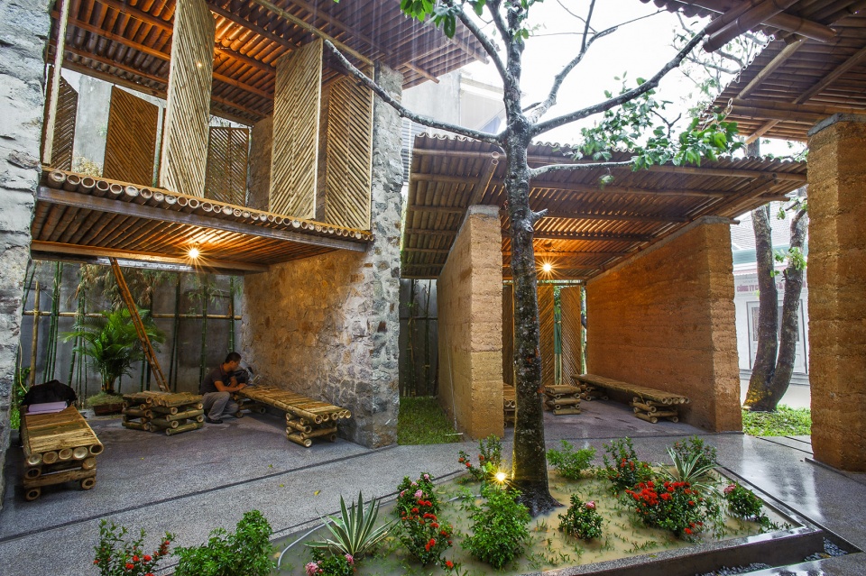 bes pavilion by hp architects