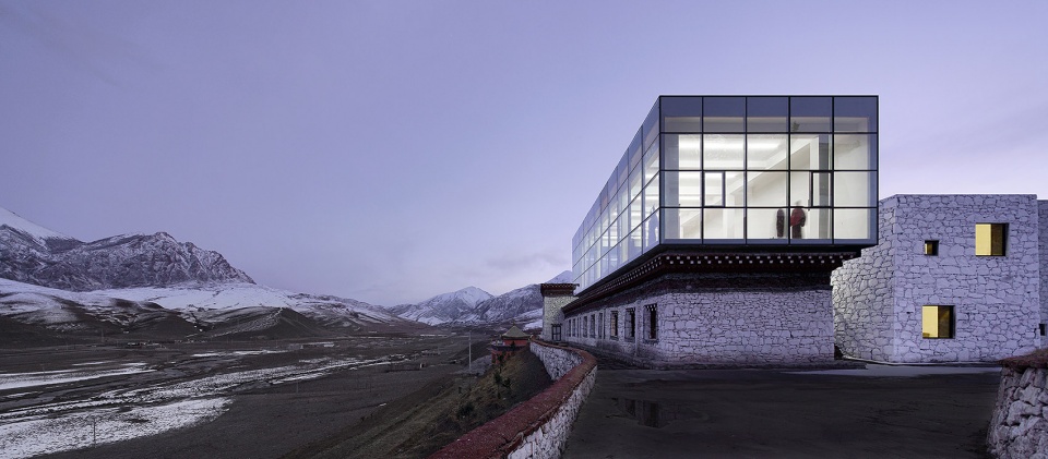 expansion of tsenpo museum jizha township of nangqian county china by ji architects