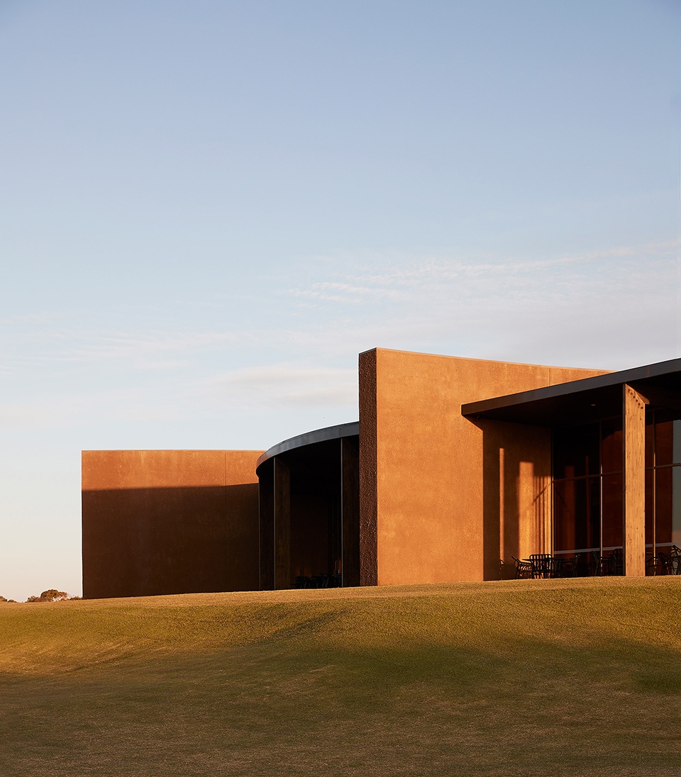 lonsdale links by wood marsh