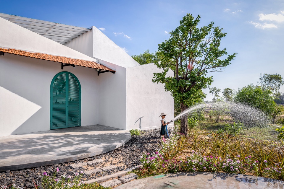 Phu Yen House by Story Architecture