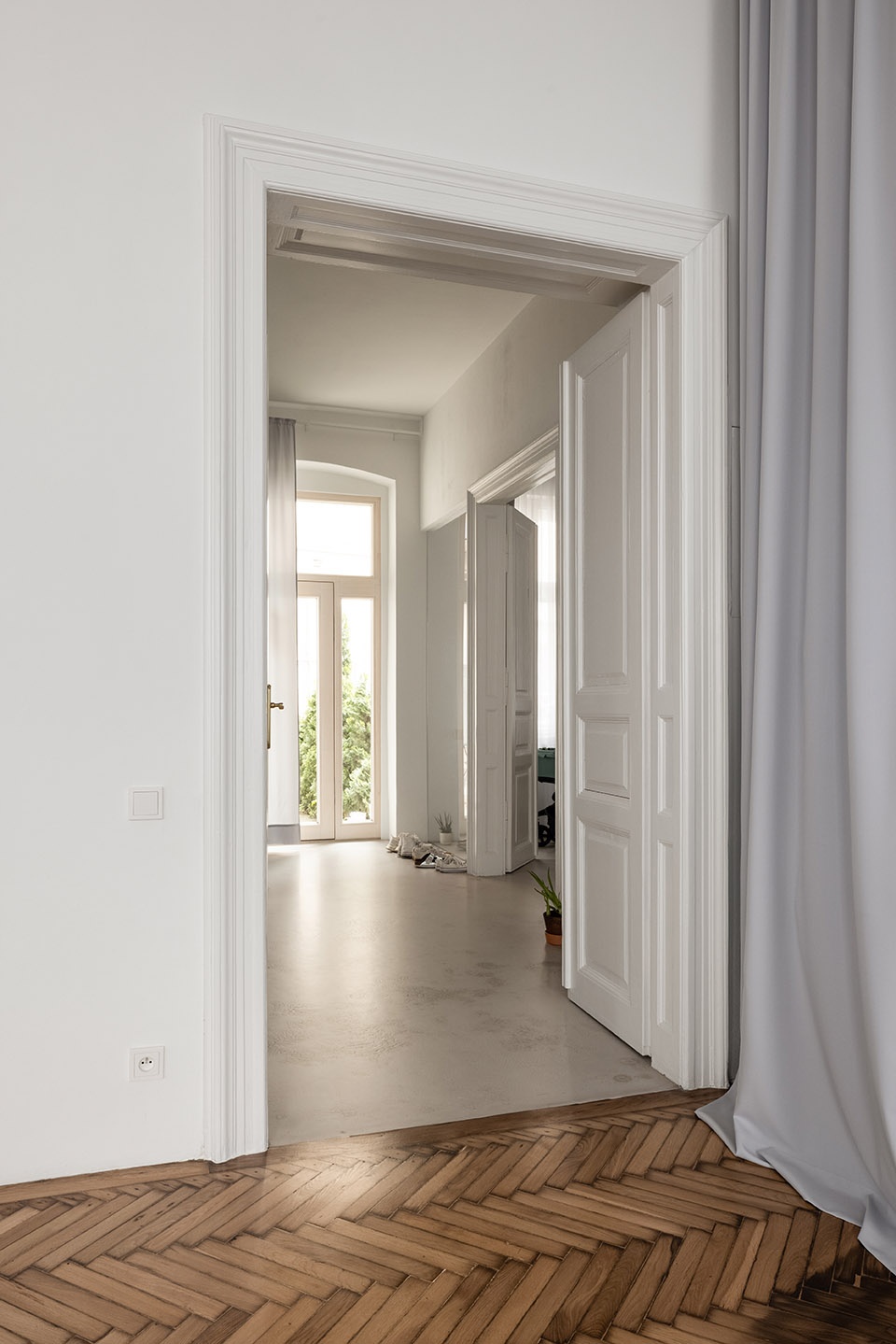 1903 apartment by kilohonc