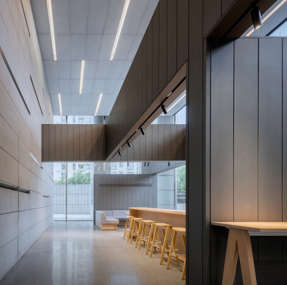 Huangpu Center Office Lobby China by atelier mearc